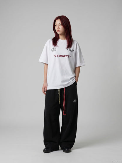 DAXUEN white oversized cloud graphic tee — model photo