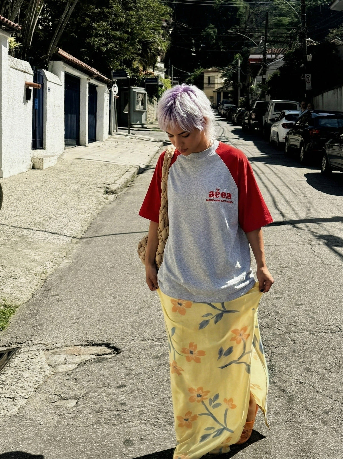 DAXUEN Color-blocked and raglan sleeve short-sleeve t-shirts — model photo