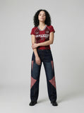 DAXUEN Women's fitted color-blocked V-neck t-shirt — model photo