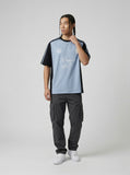 DAXUEN Loose-fit short-sleeved colour-blocked t-shirt — model photo