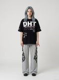 DAXUEN Bold DHT Graphic T-Shirt - DAXUEN — model photo