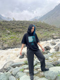 DAXUEN Oversized short-sleeved crew neck t-shirt with graphic print — model photo