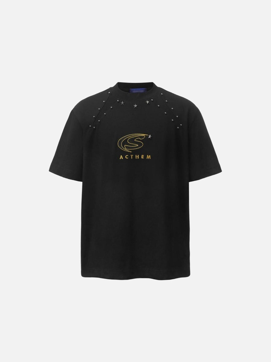 DAXUEN Bold oversized t-shirt with graphic embroidery and studs