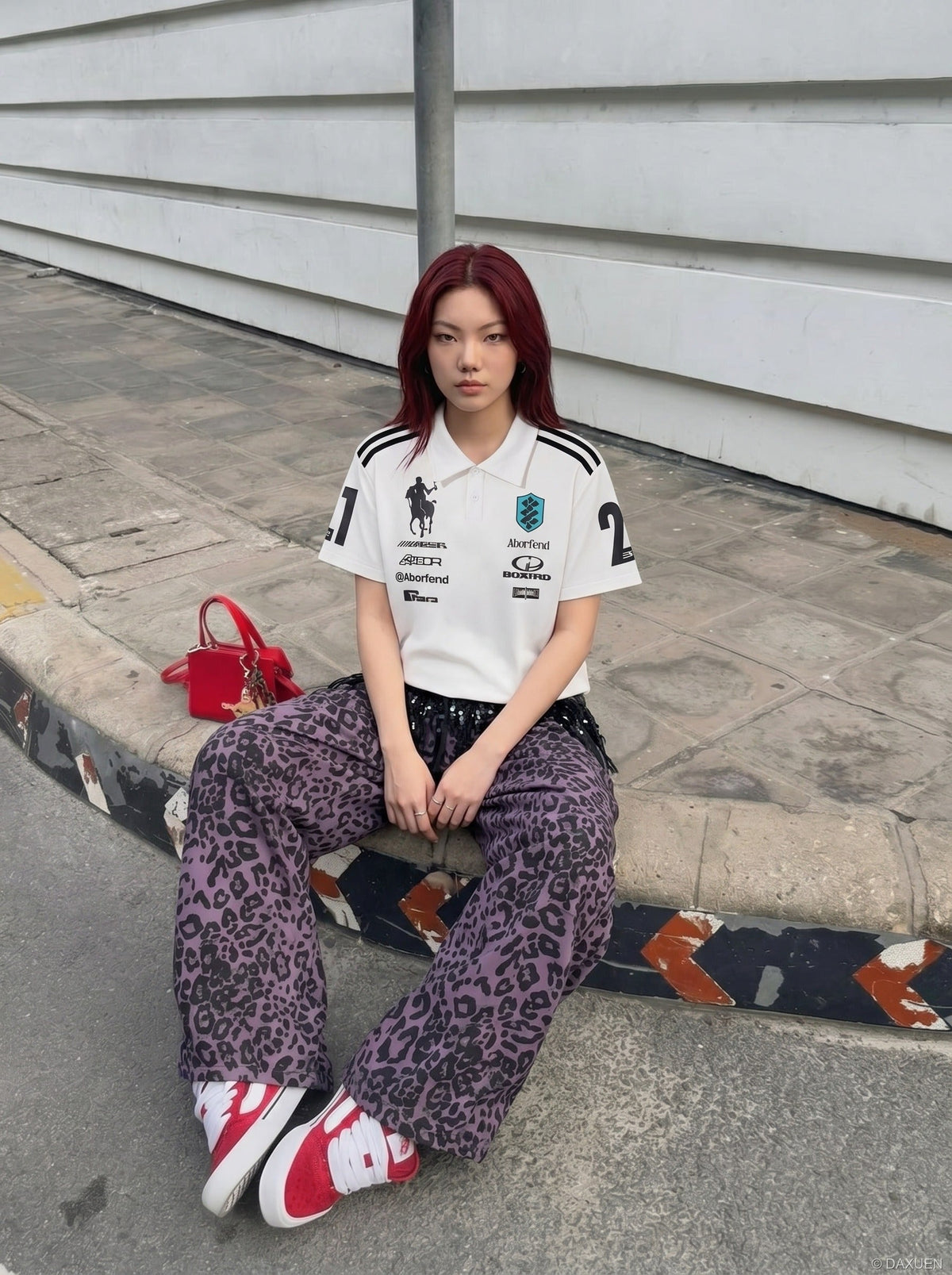 DAXUEN Short sleeve polo shirt with graphic designs — model photo