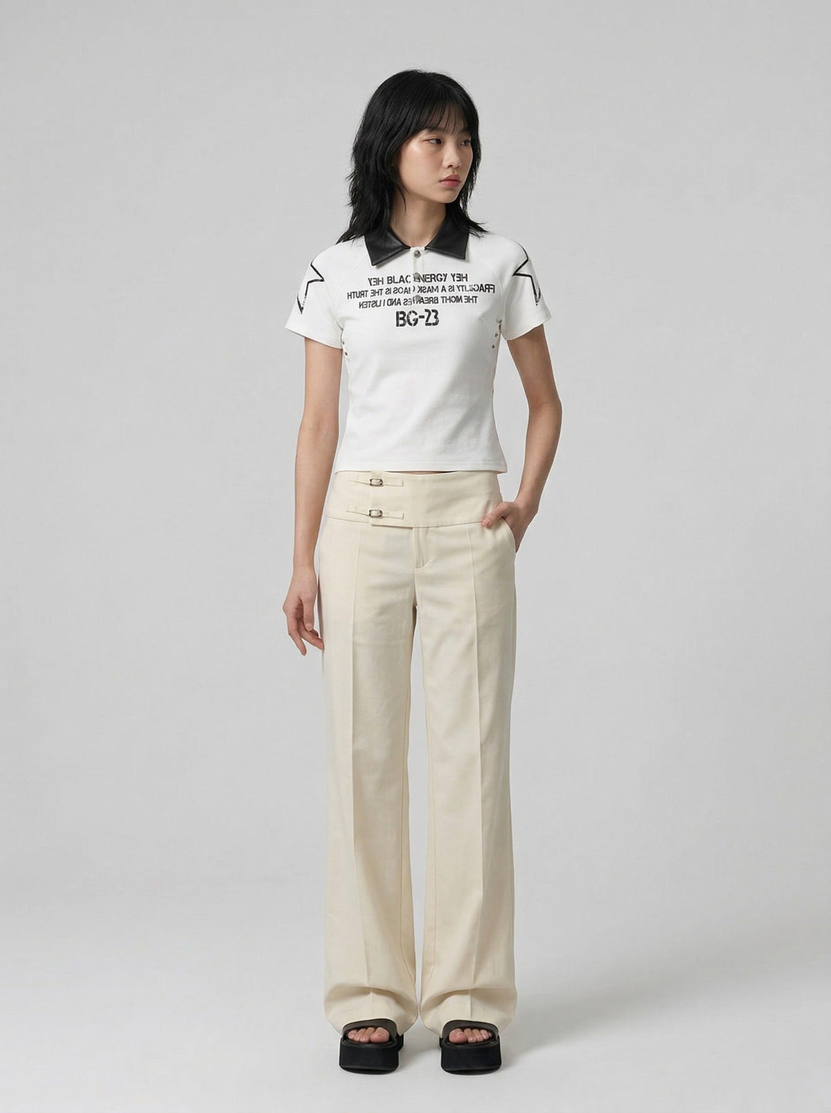 DAXUEN Short sleeve polo shirt with bold graphics — model photo