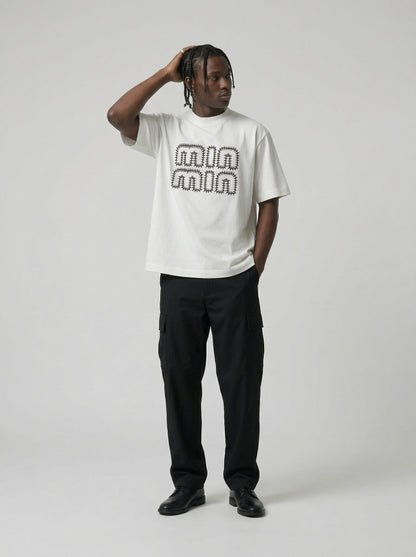 DAXUEN Short-sleeved T-shirt with graphic design — model photo