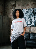 DAXUEN Crew neck t-shirt with bold graphics — model photo