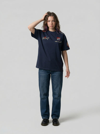 DAXUEN Relaxed-fit short-sleeve t-shirt with graphic elements — model photo