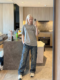 DAXUEN Men's short-sleeved graphic t-shirt — model photo