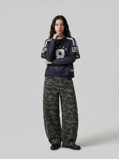 DAXUEN Mesh sports T-shirt with number 8 — model photo