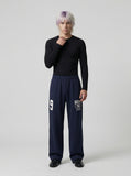 DAXUEN Wide leg sweatpants with numeral graphic — model photo