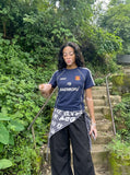 DAXUEN white oversized bold-numeral graphic tee — model photo