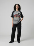 DAXUEN Bold striped graphic short-sleeve T-shirt — model photo