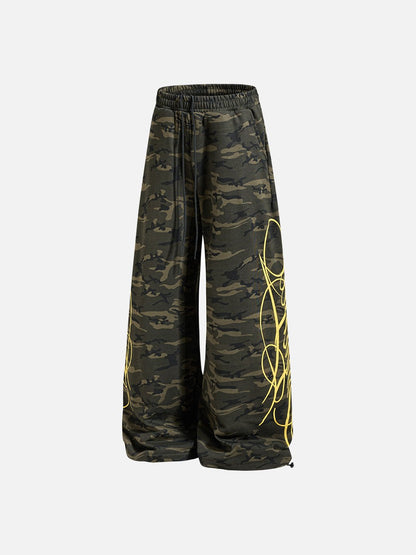 DAXUEN camouflage sweatpants with bold swirling graphics