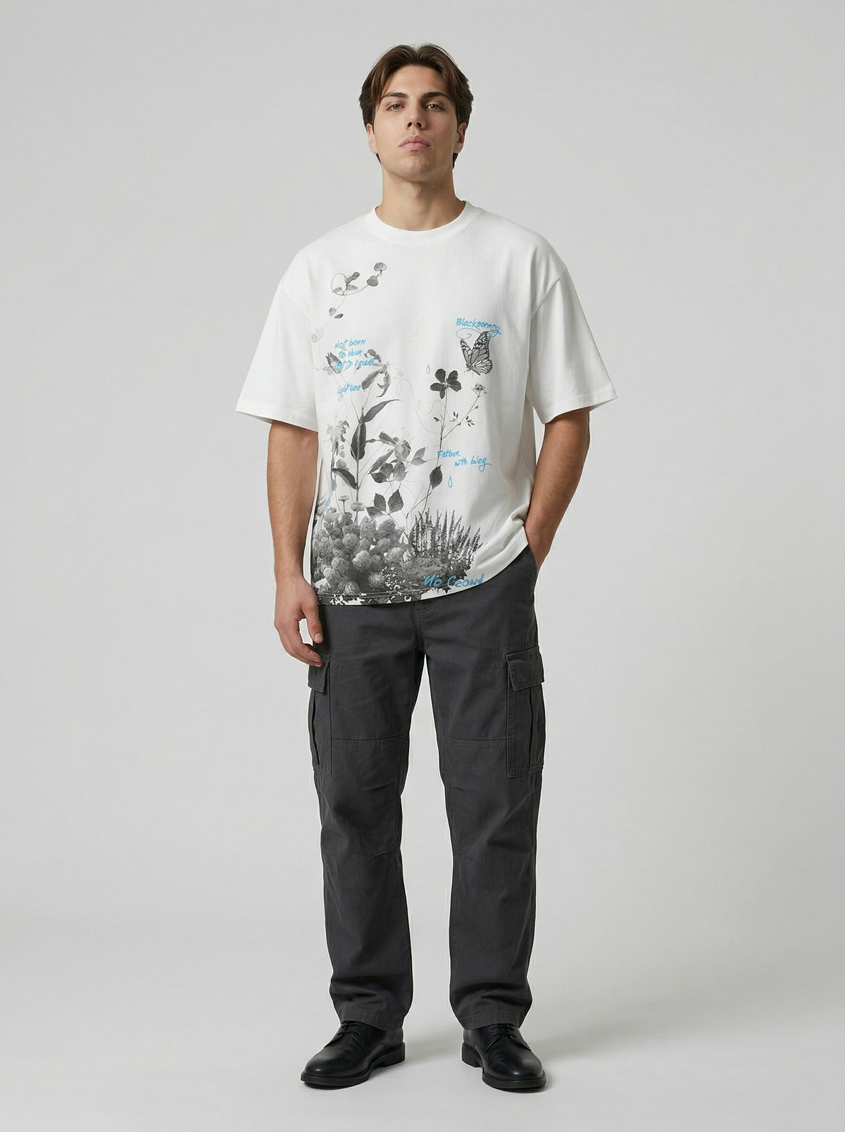 DAXUEN Botanical graphic relaxed fit t-shirt — model photo