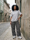 DAXUEN Boxy V-neck short-sleeve t-shirt — model photo