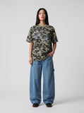 DAXUEN Camouflage graphic t-shirt with polaroid style print — model photo