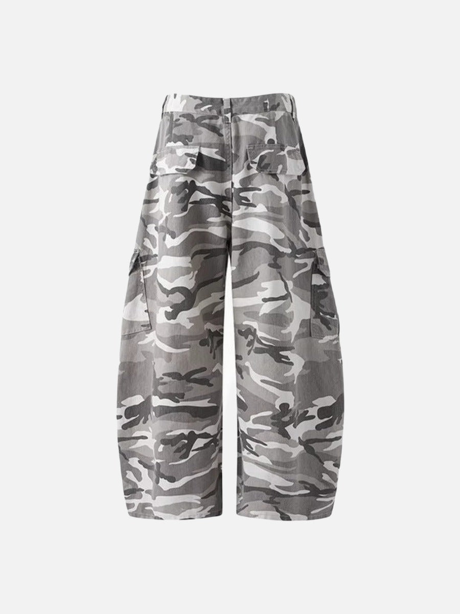 Camouflage wide-leg cargo pants
