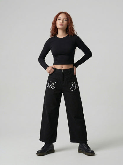 DAXUEN High-waisted wide-leg cropped cargo pants — model photo