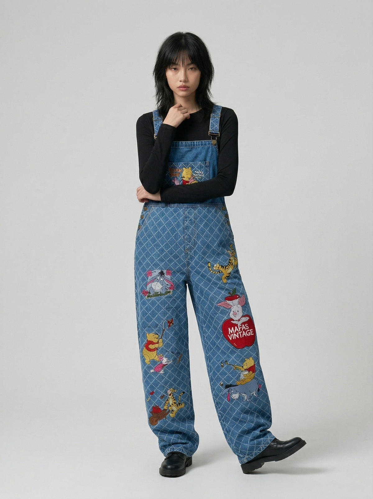 DAXUEN Wide-leg denim overalls with cartoon embroidery — model photo