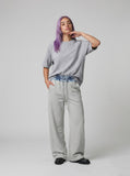 DAXUEN Oversized short-sleeved crew neck t-shirt — model photo