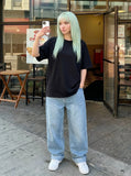 DAXUEN Oversized short-sleeved crew neck t-shirt — model photo