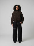 DAXUEN Wide-leg sweatpants in black and heathered light grey — model photo
