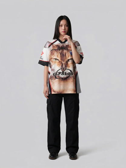 DAXUEN White short-sleeved T-shirt with cat graphic and colour blocking — model photo