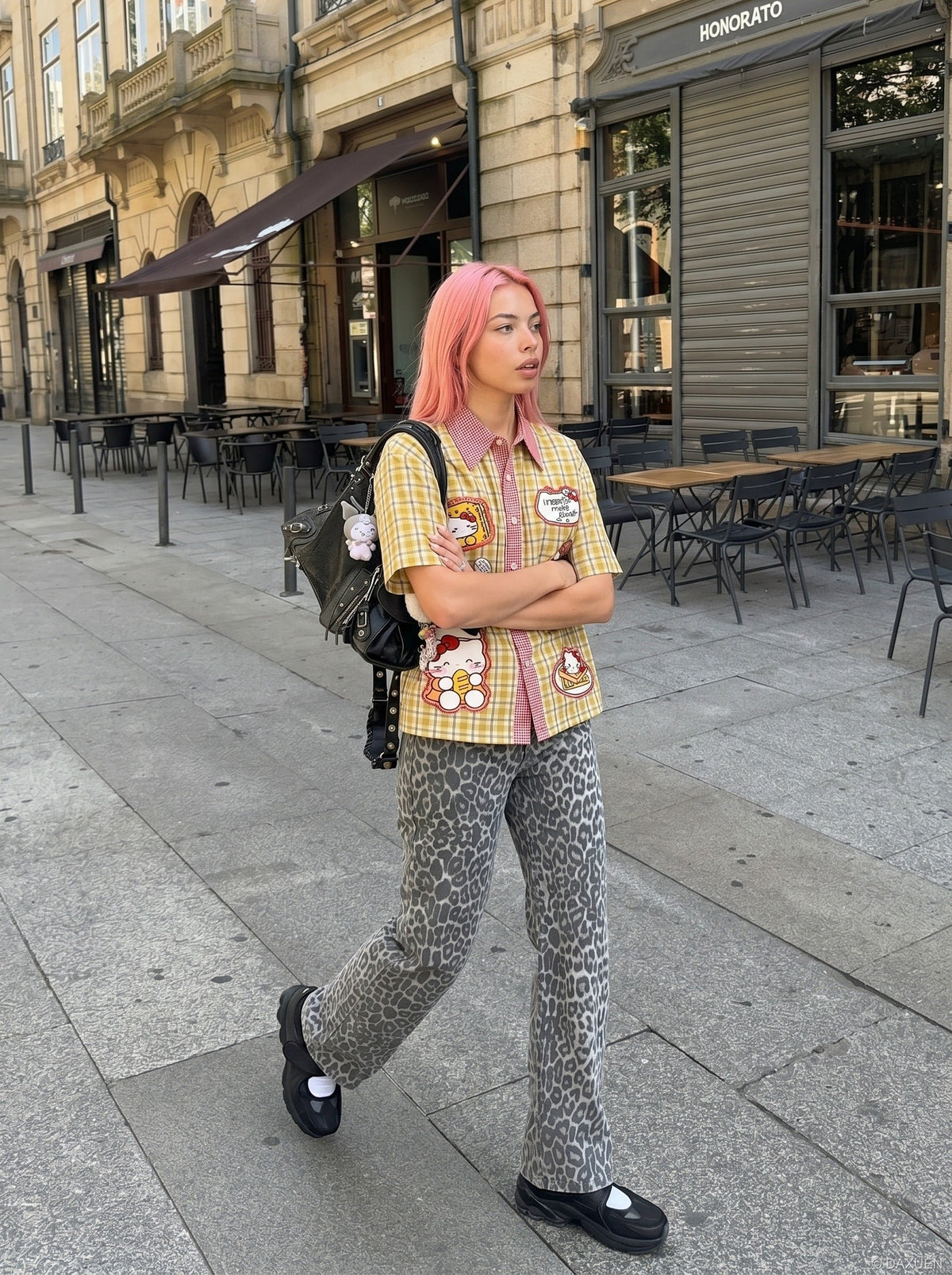 DAXUEN Plaid button-up shirt with cartoon cat patches — model photo