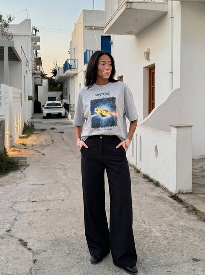 DAXUEN Oversized short-sleeve t-shirt with a celestial graphic — model photo