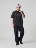 DAXUEN Charcoal grey relaxed fit graphic T-shirt — model photo