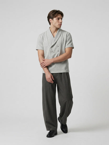 DAXUEN Short sleeve polo shirt with shawl collar — model photo