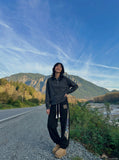 DAXUEN Relaxed-fit long sleeve top with half-zip neckline — model photo