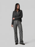 DAXUEN Relaxed-fit long sleeve top with half-zip neckline — model photo