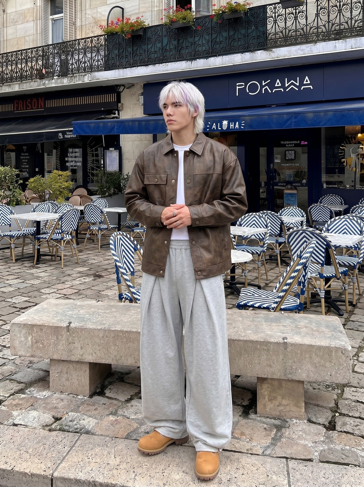 DAXUEN Relaxed-fit wide-leg sweatpants in heather grey — model photo