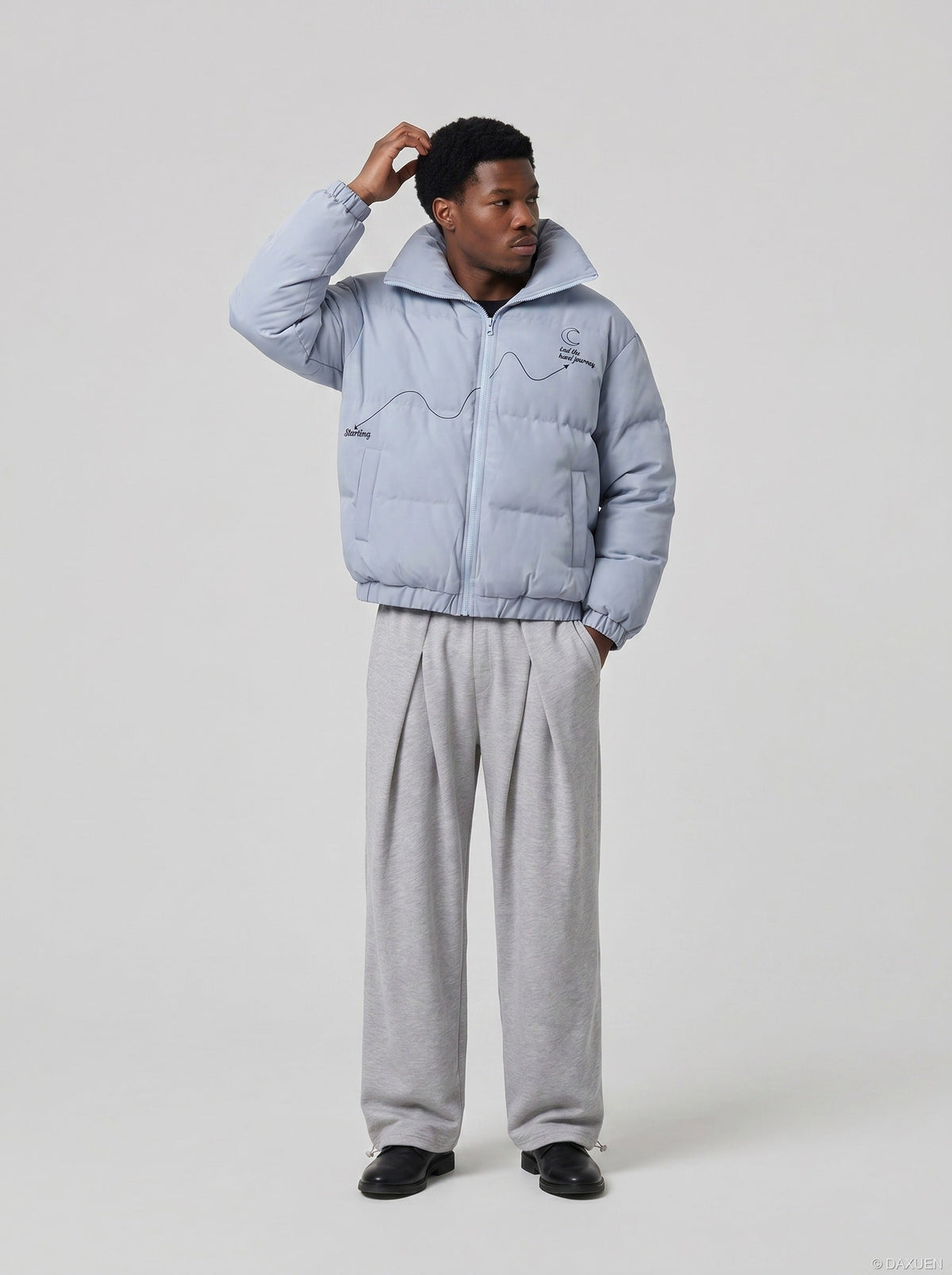 DAXUEN Relaxed-fit wide-leg sweatpants in heather grey — model photo