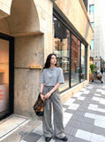DAXUEN Relaxed-fit short-sleeved t-shirt with paneling — model photo