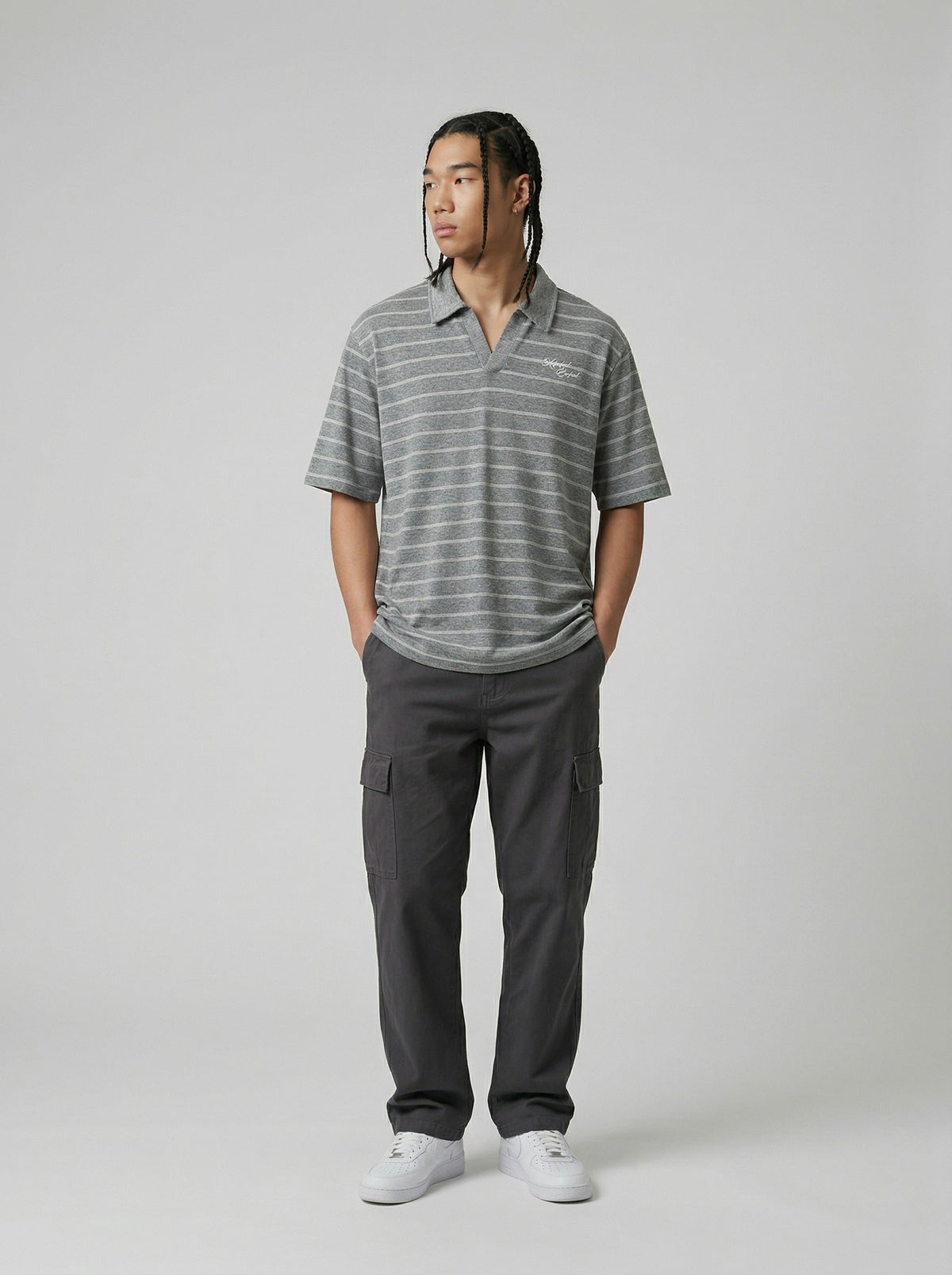 DAXUEN Relaxed fit short-sleeved striped polo shirt — model photo