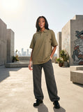 DAXUEN Oversized short-sleeve polo shirt with pocket — model photo