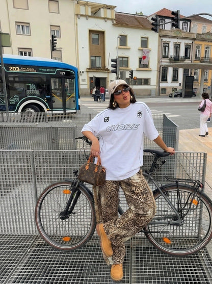 DAXUEN CHOIZE graphic oversized t-shirt — model photo