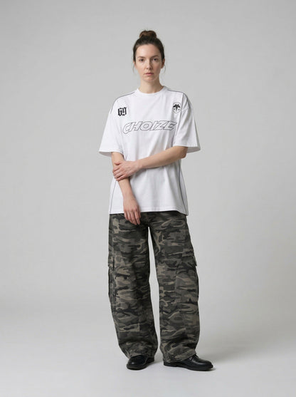 DAXUEN CHOIZE graphic oversized t-shirt — model photo