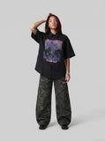DAXUEN Short-sleeved button-up casual shirt with cityscape graphic — model photo