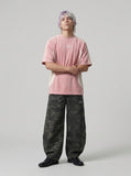 DAXUEN Short-sleeved crew-neck T-shirt with contrasting panels — model photo