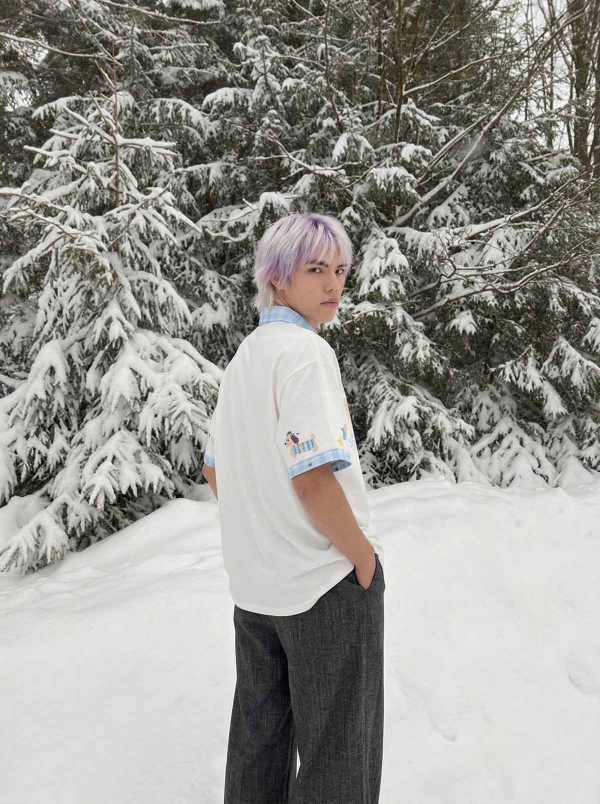 DAXUEN Crayon print short-sleeved collared shirt — model photo