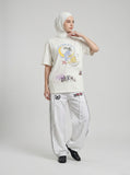 DAXUEN black yellow crescent moon graphic t-shirt — model photo