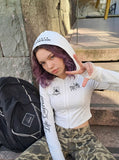 DAXUEN Cropped fitted full-zip hoodie with graphics — model photo