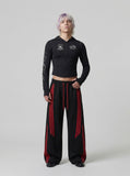 DAXUEN Cropped fitted full-zip hoodie with graphics — model photo