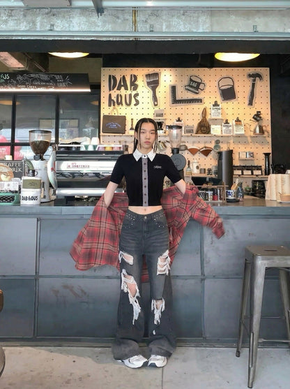 DAXUEN Cropped polka dot knit top with collar — model photo
