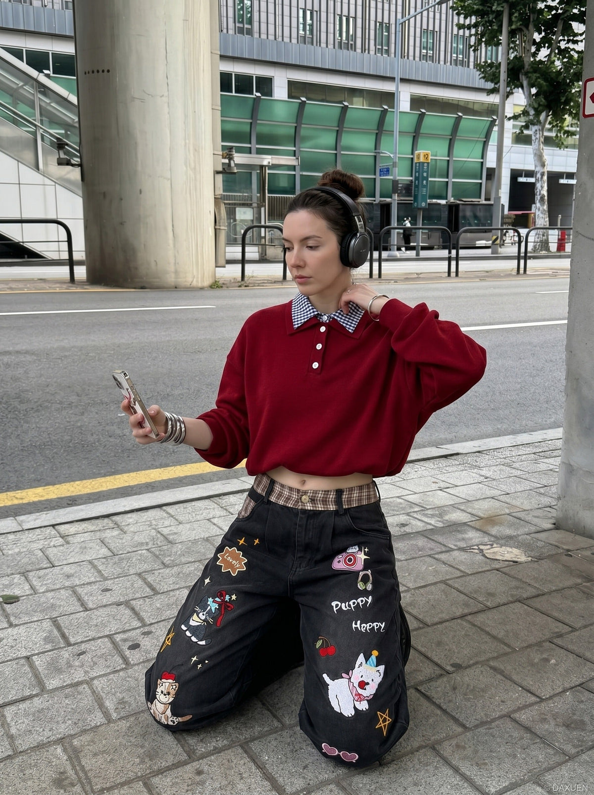 DAXUEN Cropped Wide-Leg Denim Pants | DAXUEN — model photo