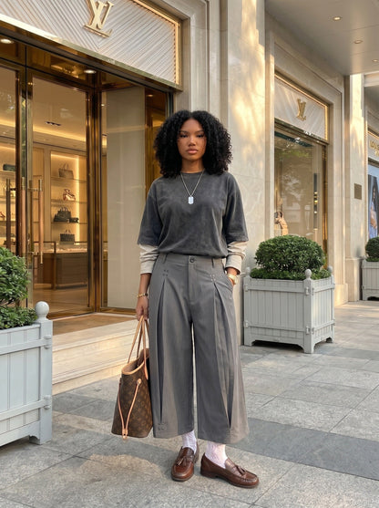 DAXUEN Cropped wide-leg trousers in medium-grey with decorative studs — model photo